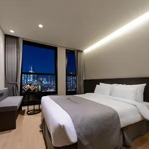 Отель Benikea Premier Yeouido